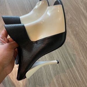 Fendi color block mules